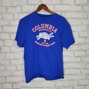 Columbia short sleeve graphic tee
